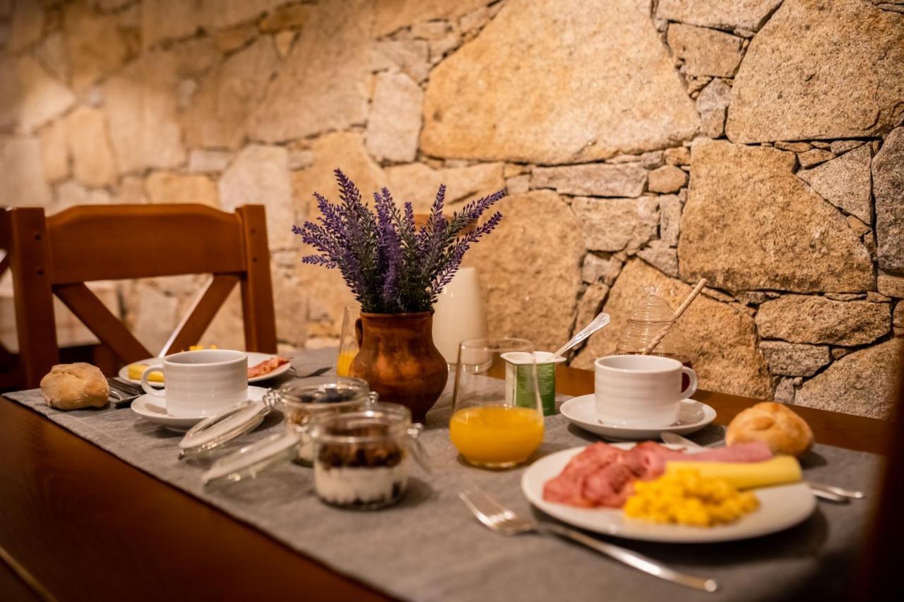 Quinta Das Oliveiras Turismo Rural 푼다오 외부 사진
